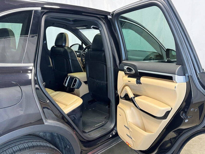 2016 Porsche Cayenne
