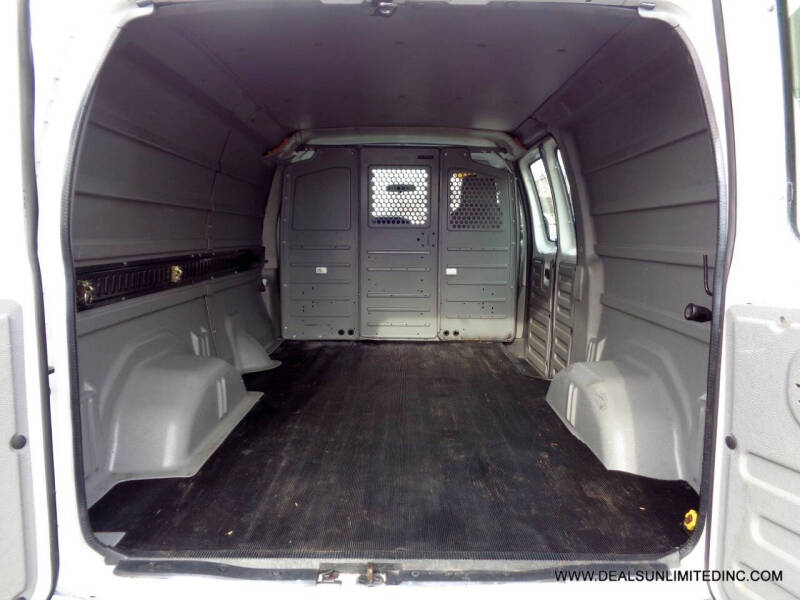 2013 Ford E-Series E-250