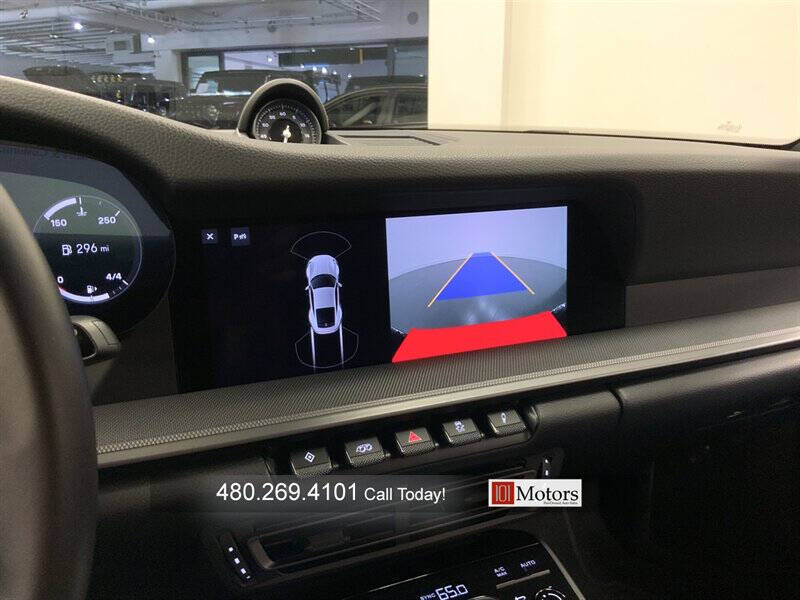 2020 Porsche 911 Carrera 4S