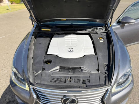 2014 Lexus LS 460