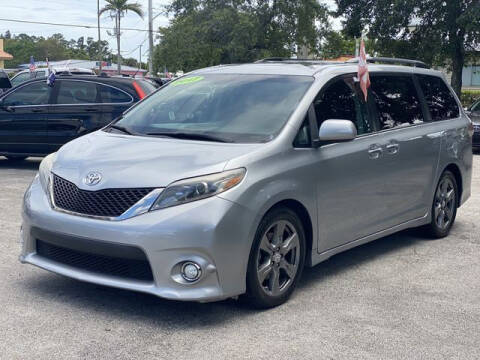 2017 Toyota Sienna for sale at BC Motors of Stuart in West Palm Beach FL