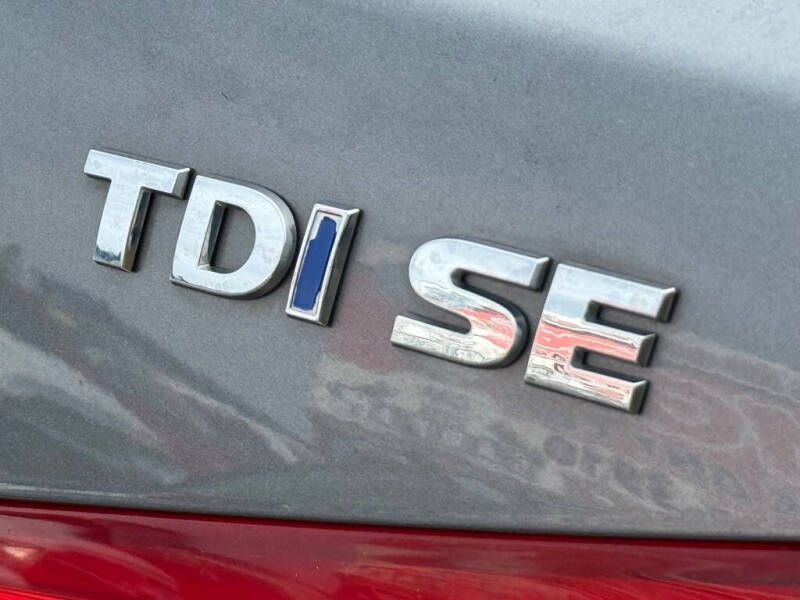 2015 Volkswagen Passat 2.0L TDI SE