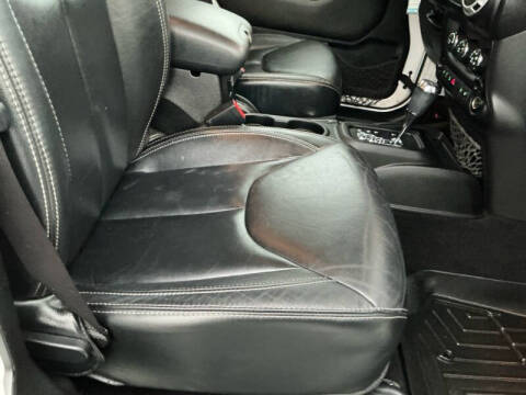 2013 Jeep Wrangler Unlimited Sahara