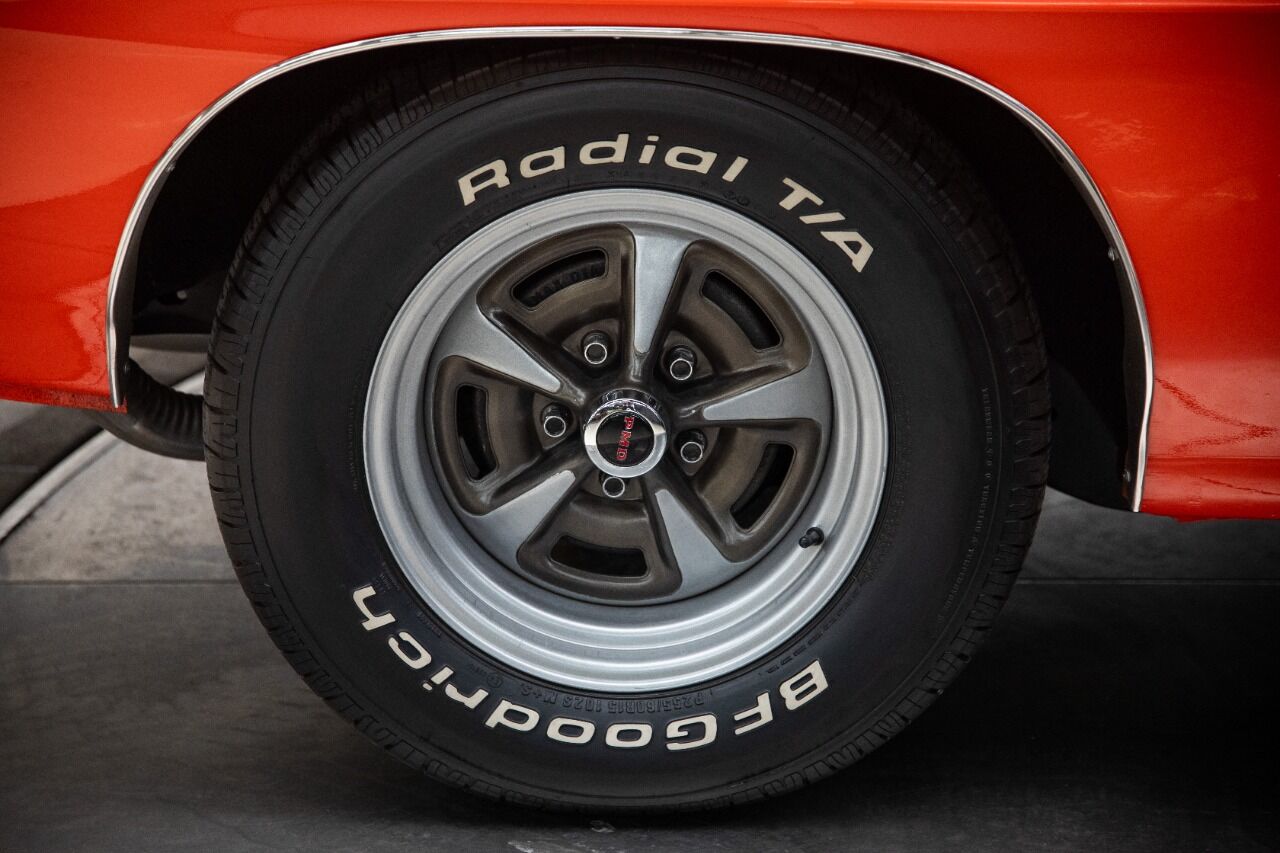 1970 Pontiac GTO 32