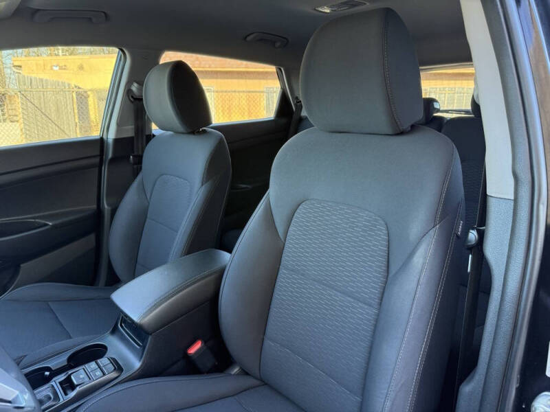 2021 Hyundai Tucson SE