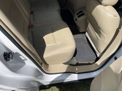 2014 Ford Taurus SEL