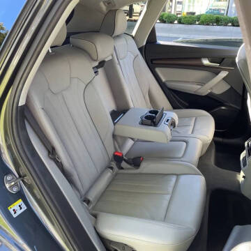 2022 Audi Q5 e quattro S line Premium 55 TFSI