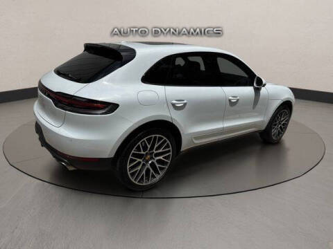2020 Porsche Macan S