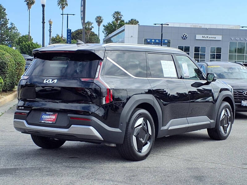 2026 Kia EV9 Wind