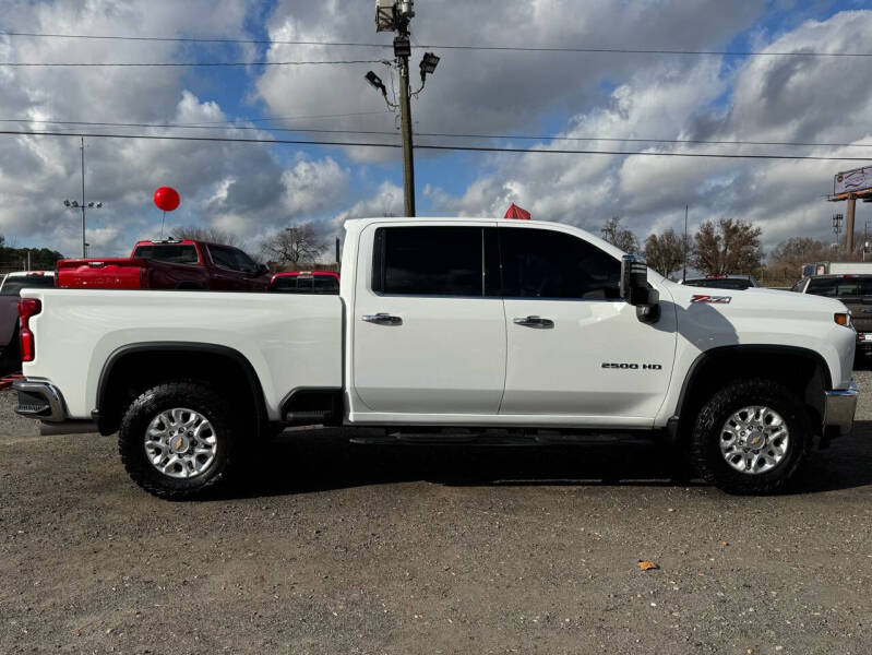 2023 Chevrolet Silverado 2500HD LTZ photo 6