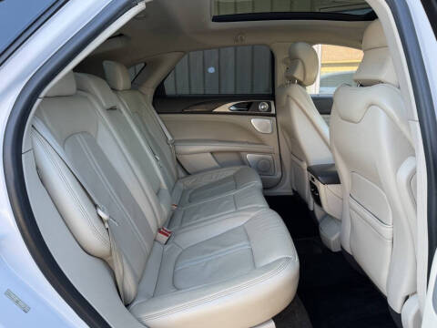 2017 Lincoln MKZ Reserve