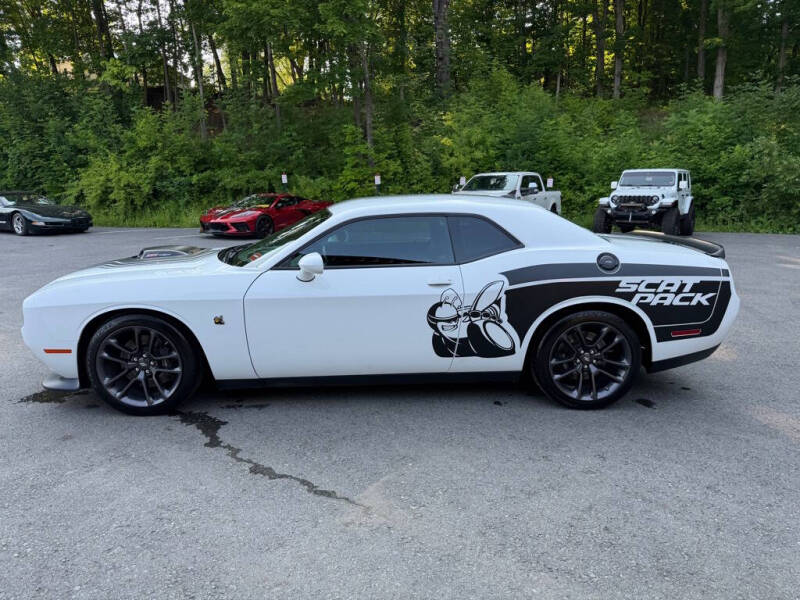 2021 Dodge Challenger