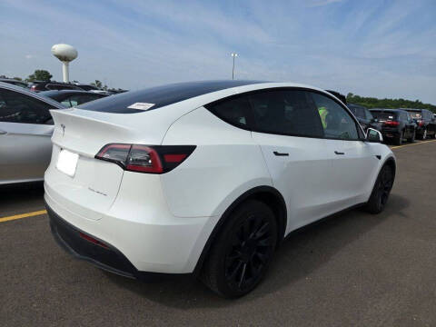 2023 Tesla Model Y Long Range
