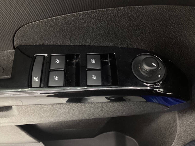 2019 Chevrolet Sonic LT Manual