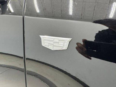 2022 Cadillac XT4 Premium Luxury