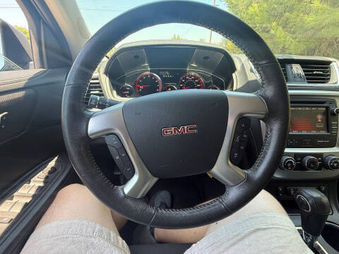 2015 GMC Acadia SLE-2
