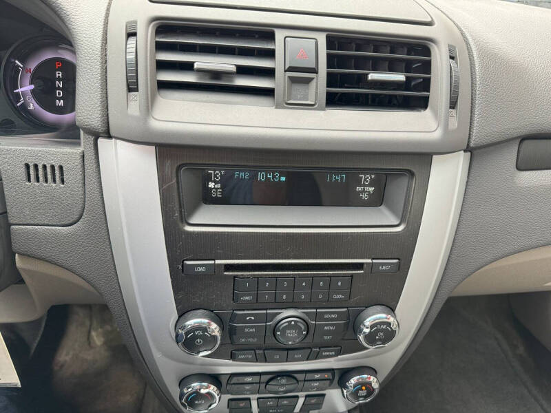 2011 Mercury Milan V6 Premier