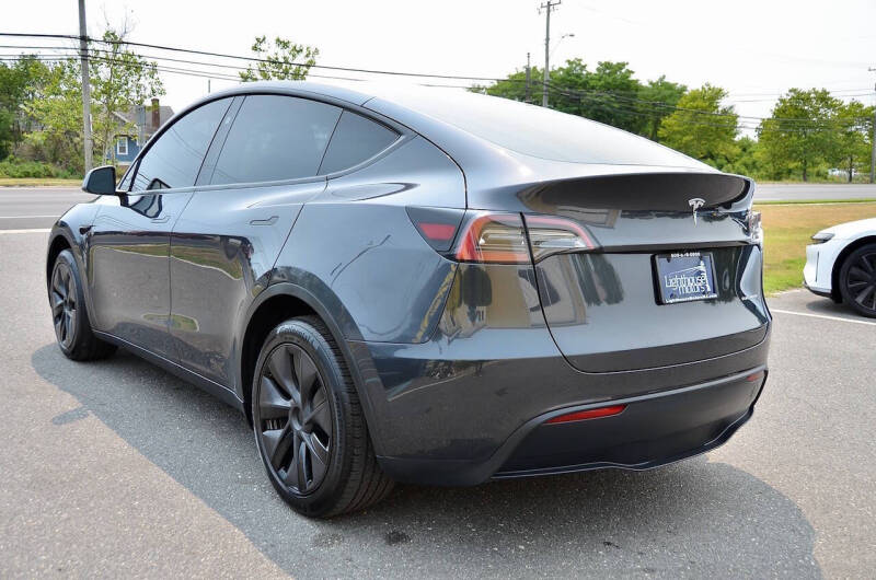 2025 Tesla Model Y Long Range