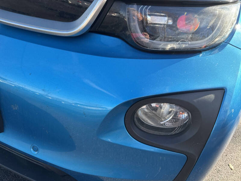 2017 BMW i3 Base photo 16