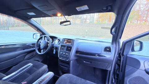 2015 Dodge Grand Caravan SE