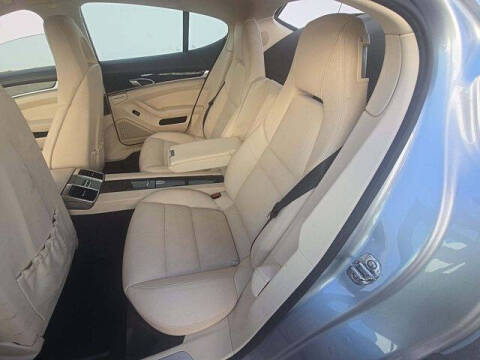 2014 Porsche Panamera