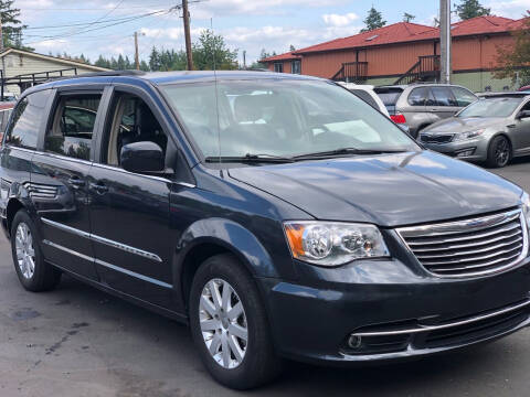 2014 Chrysler Town and Country for sale at ALHAMADANI AUTO SALES in Tacoma WA