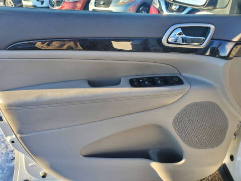 2011 Jeep Grand Cherokee Laredo