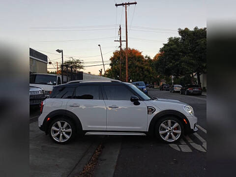 2017 MINI Countryman Cooper S