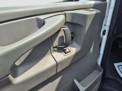 2015 GMC Savana 2500