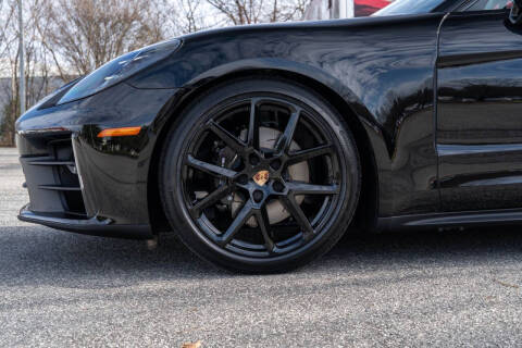 2026 Porsche Panamera 4