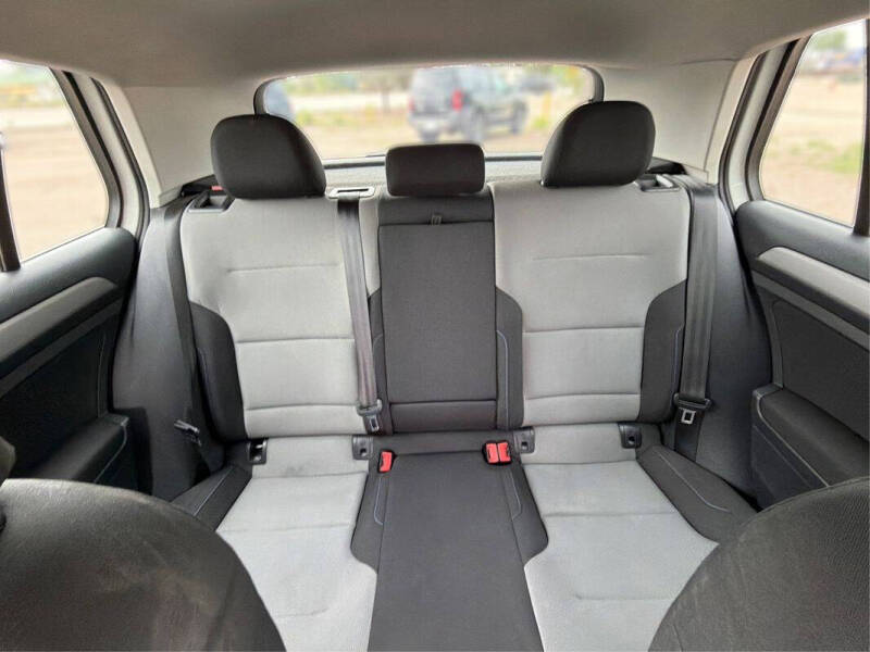 2016 Volkswagen e-Golf SE