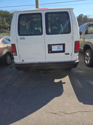 2006 Ford E-Series E-250