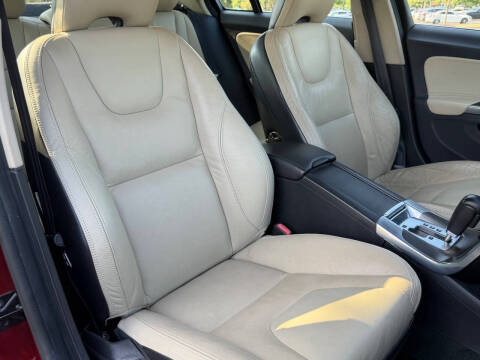 2012 Volvo S60 T5
