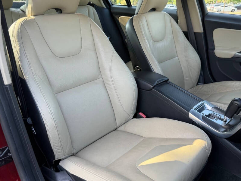 2012 Volvo S60 T5