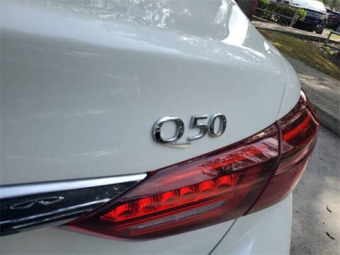 2024 Infiniti Q50 Luxe
