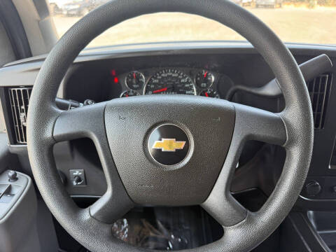 2021 Chevrolet Express 2500
