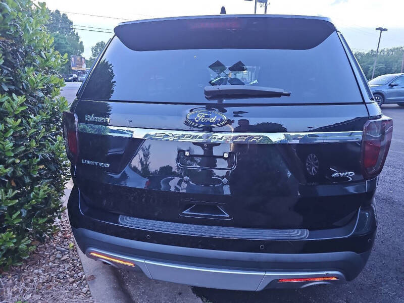 2017 Ford Explorer Limited