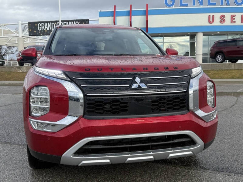 2025 Mitsubishi Outlander PHEV SE