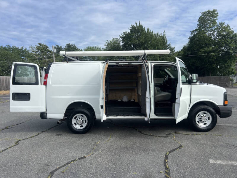 2013 Chevrolet Express 2500