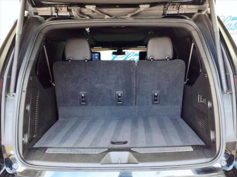 2021 GMC Yukon XL AT4