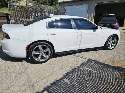 2015 Dodge Charger SXT