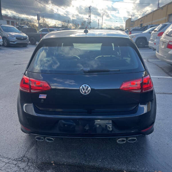 2016 Volkswagen Golf R 4Motion