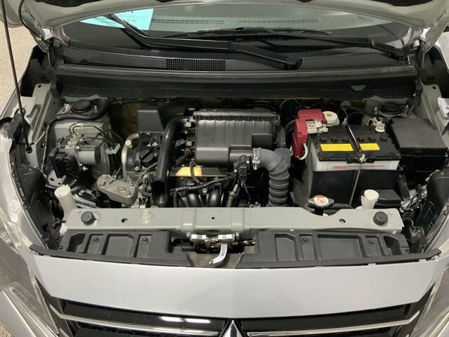 2024 Mitsubishi Mirage LE