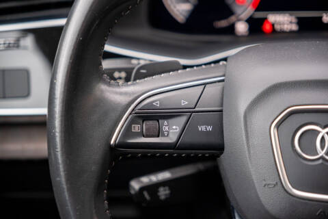 2020 Audi Q8 quattro Premium Plus 55 TFSI