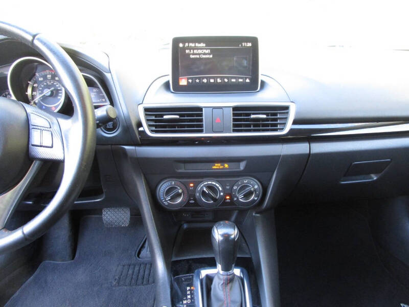 2015 Mazda MAZDA3 i Touring