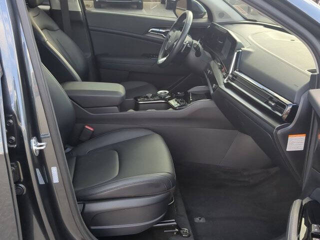 2024 Kia Sportage Hybrid EX