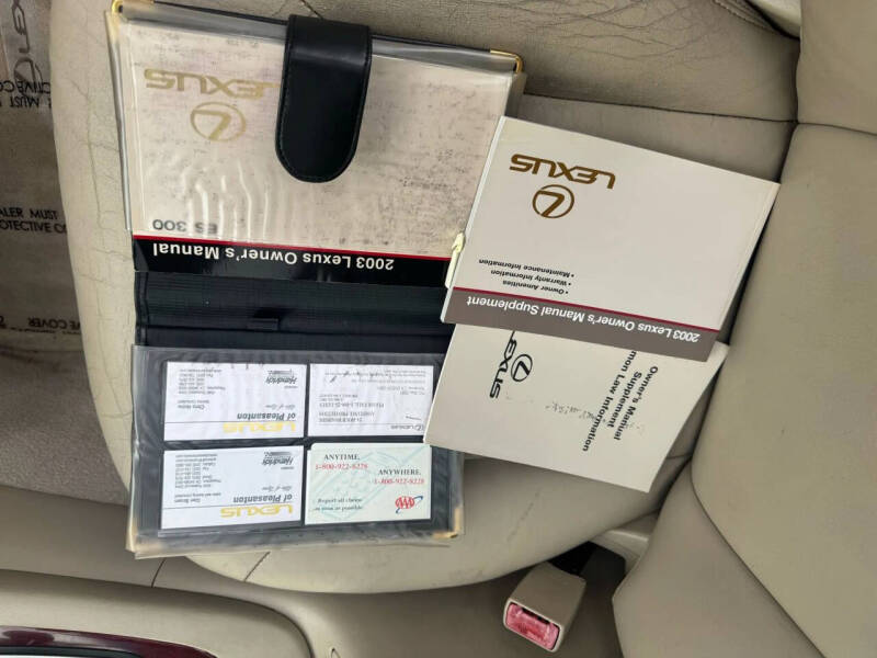2003 Lexus ES 300