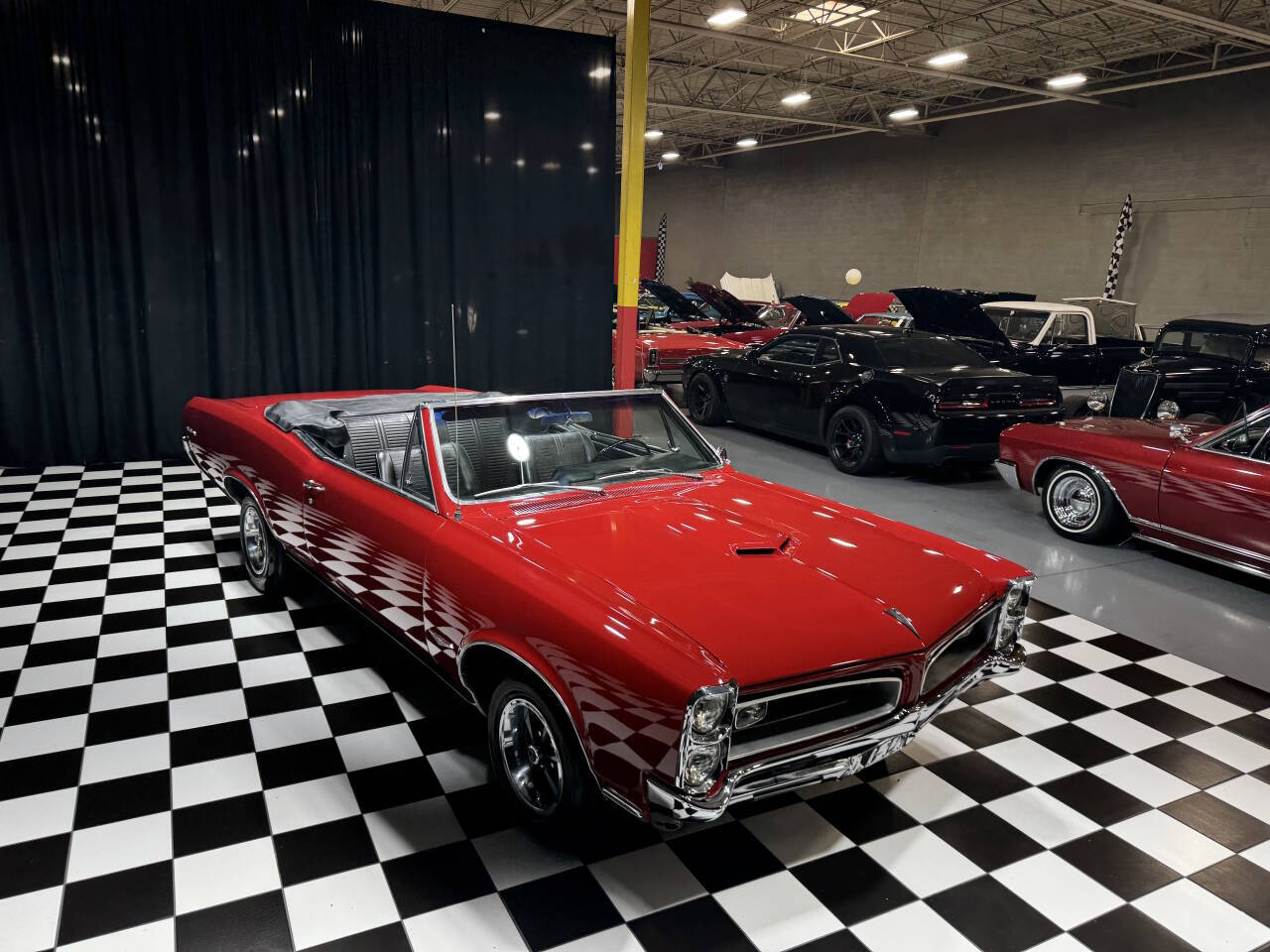 1966 Pontiac GTO 24