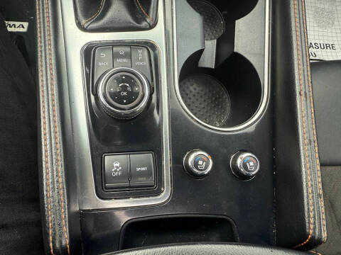 2023 Nissan Maxima 3.5 SR