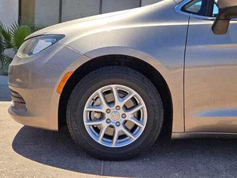 2017 Chrysler Pacifica Touring